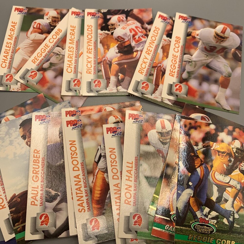 25ct 1990-1992 Pro Set Tampa Bay Buccaneers Football Trading Cards NRMT